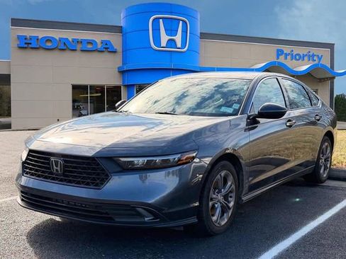 Certified 2023 Honda Accord EX image 1