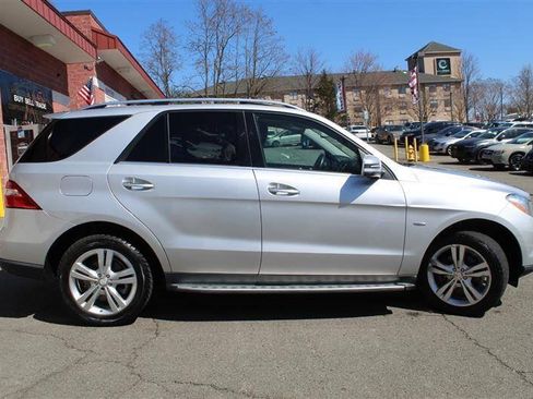 Used 2012 Mercedes-Benz ML 350 4MATIC image 6