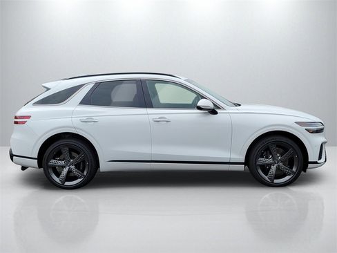 New 2025 Genesis GV70 3.5T Sport w/ Sport Advanced Package image 2
