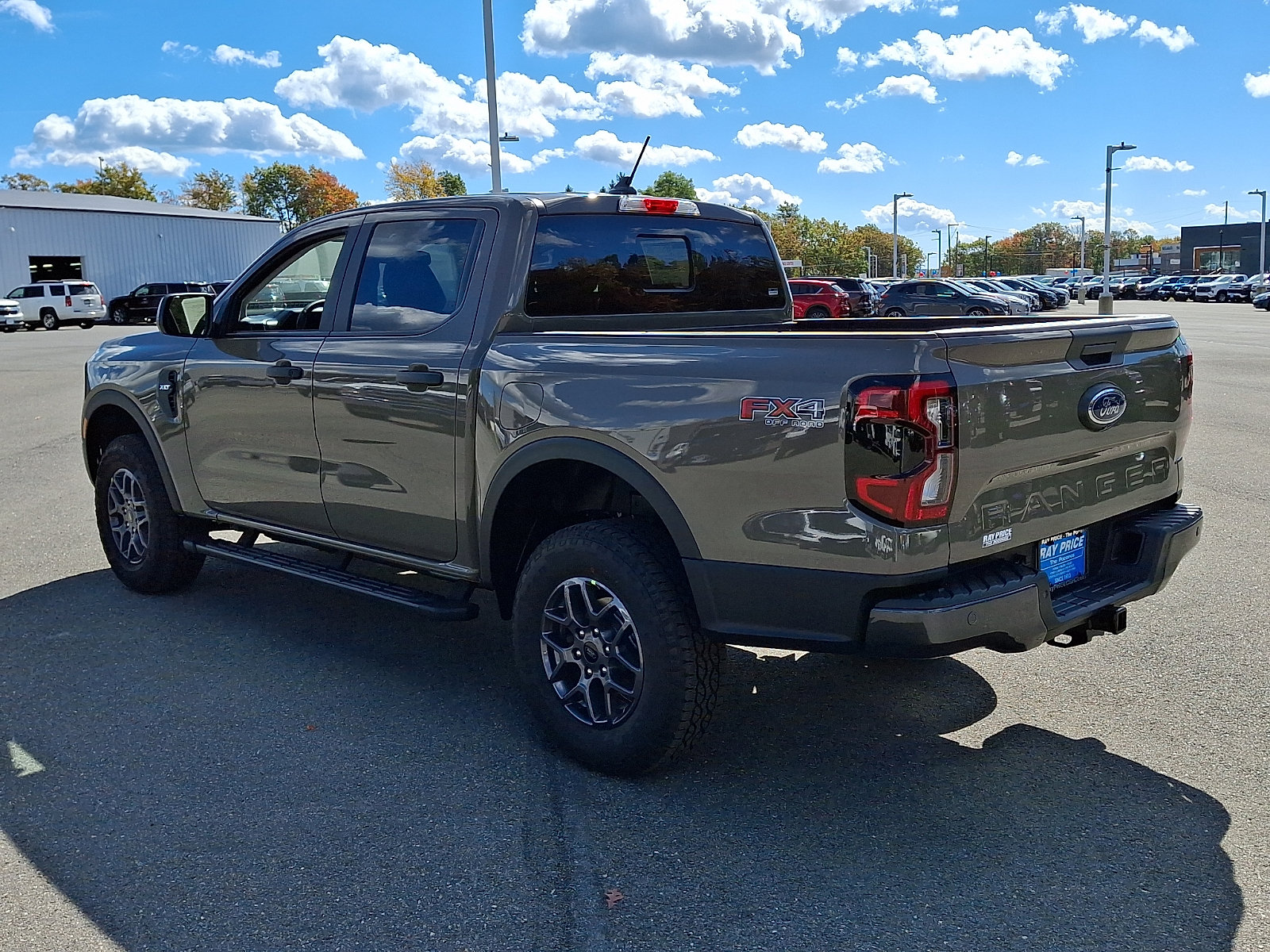 New 2026 Ford Ranger XLT w/ FX4 Off-Road Package AWD/4WD image 3