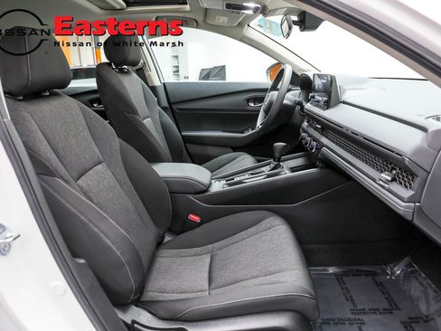 Used 2025 Honda Accord SE image 22