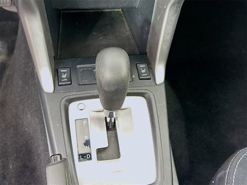 Used 2015 Subaru Forester 2.5i Premium image 17
