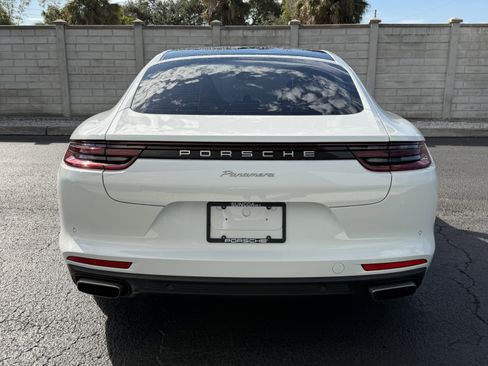 Certified 2020 Porsche Panamera 4 image 11