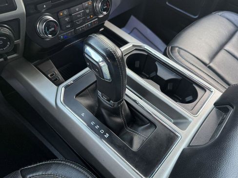 Used 2018 Ford F150 Lariat w/ Equipment Group 501A Mid AWD/4WD image 33