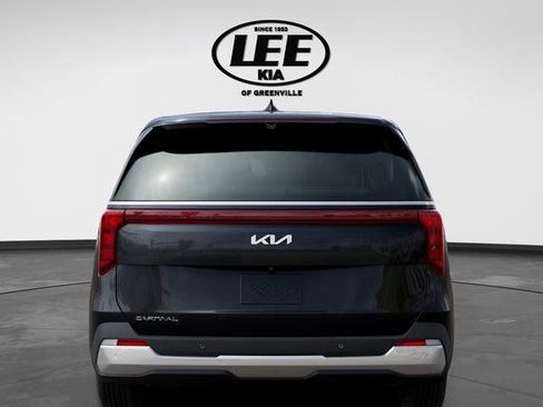 New 2026 Kia Carnival EX FWD image 7