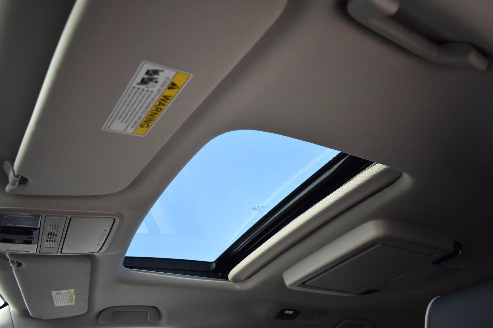 New 2026 Honda Odyssey Elite image 12
