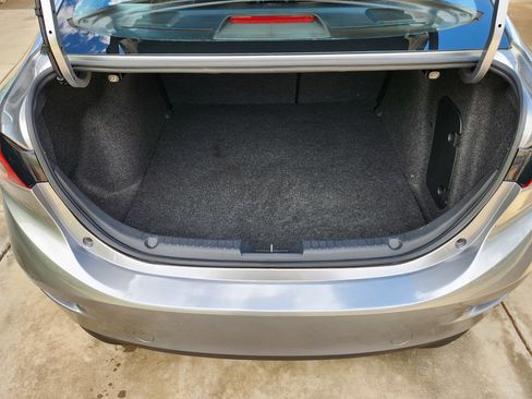 Used 2016 MAZDA MAZDA3 s Grand Touring w/ Technology Package image 5