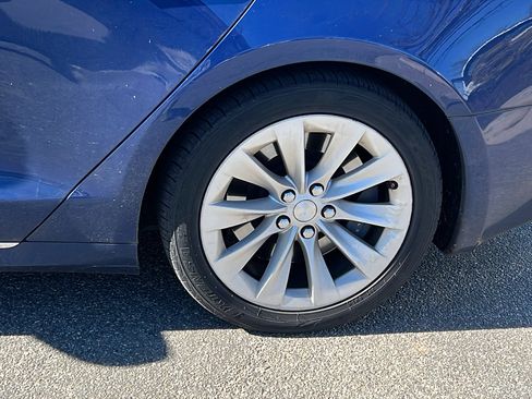 Used 2017 Tesla Model S 100D image 12