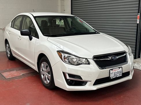 Used 2016 Subaru Impreza 2.0i AWD/4WD image 2