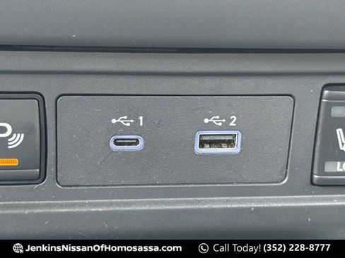 Certified 2023 Nissan Frontier SV w/ Technology Package image 36