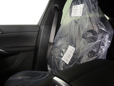 New 2026 BMW X6 xDrive40i image 19