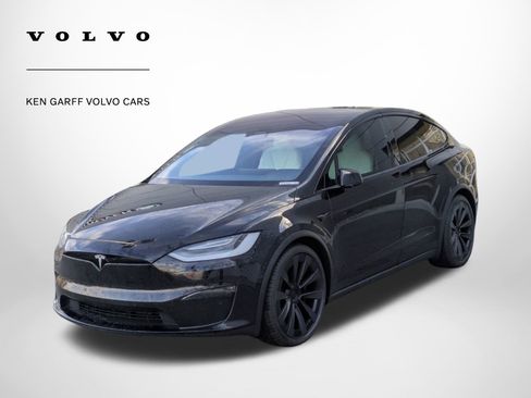 Used 2022 Tesla Model X image 8