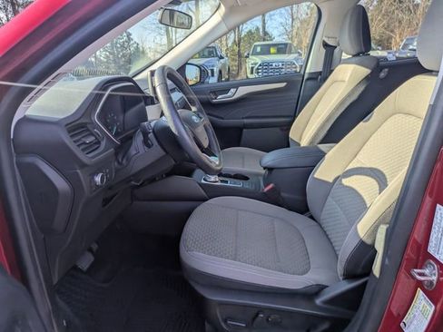 Used 2021 Ford Escape SE w/ Convenience Package image 20