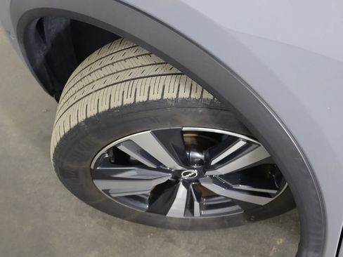 Used 2022 Nissan Rogue SL w/ SL Premium Package FWD image 44