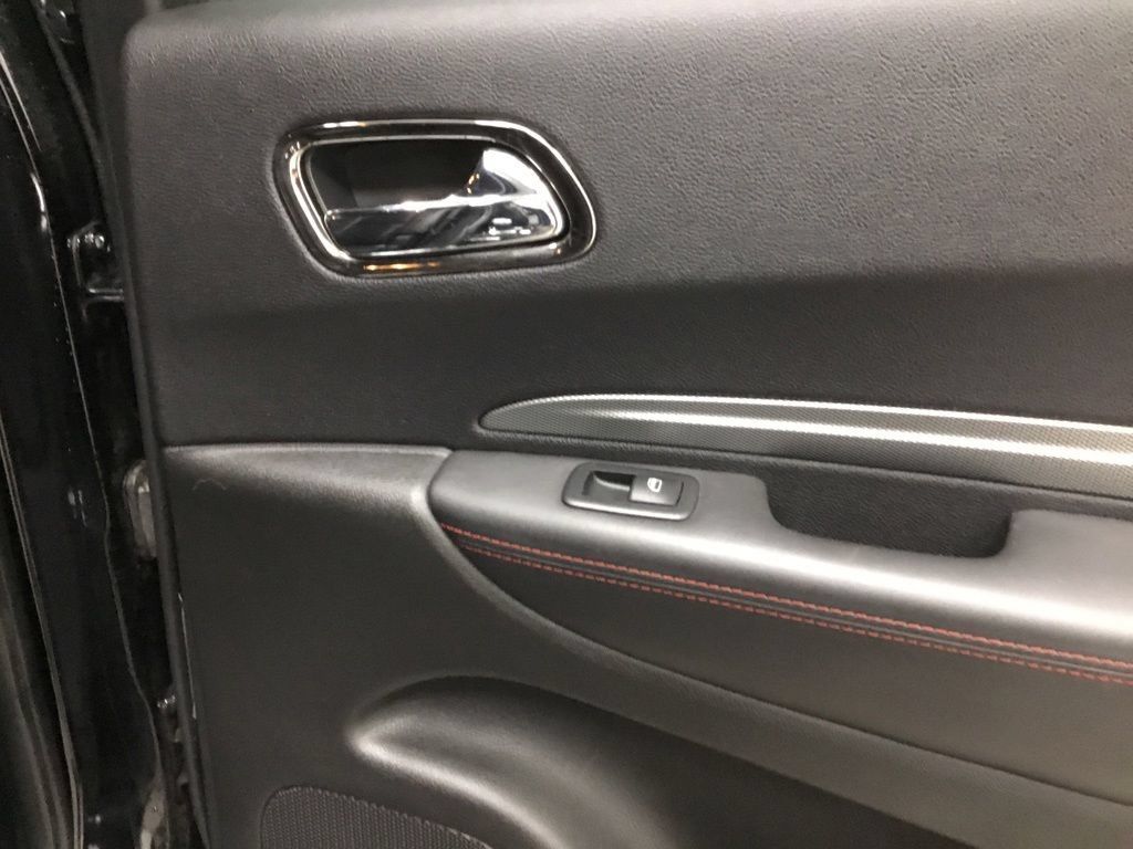 Used 2018 Dodge Durango R/T AWD/4WD image 17
