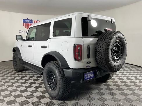 New 2026 Ford Bronco Outer Banks w/ Sasquatch Package AWD/4WD image 5