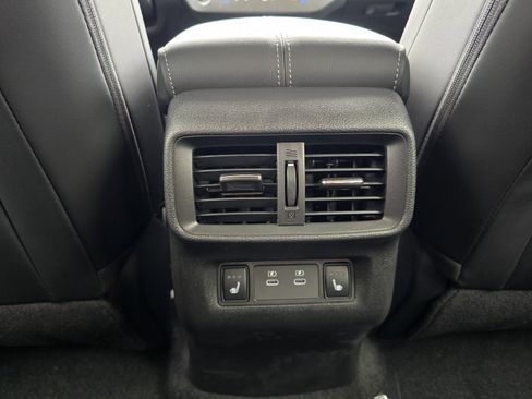 New 2026 Nissan Murano Platinum AWD/4WD image 24