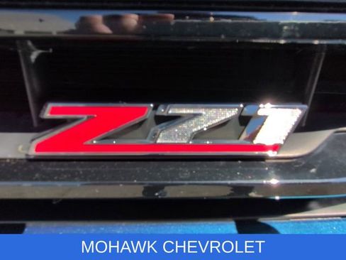 Used 2017 Chevrolet Silverado 1500 LT w/ All Star Edition AWD/4WD image 32