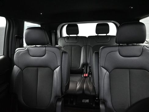 Used 2024 Jeep Grand Cherokee L Laredo AWD/4WD image 17