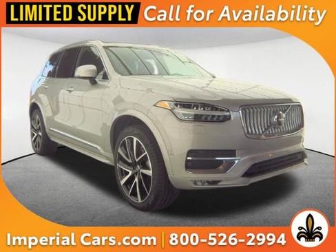 Used 2024 Volvo XC90 B5 Plus image 1