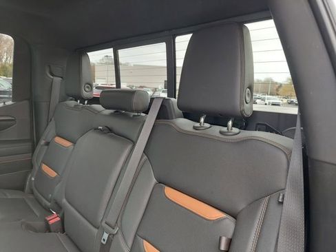 Used 2023 GMC Sierra 1500 AT4 w/ AT4 Preferred Package image 36