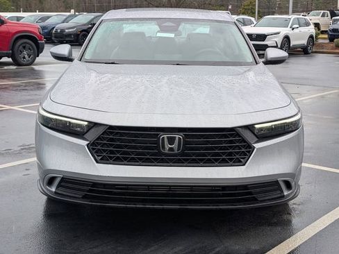 Used 2023 Honda Accord EX image 2