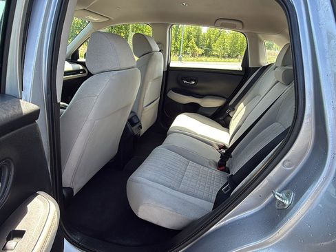 Used 2023 Honda HR-V LX image 23