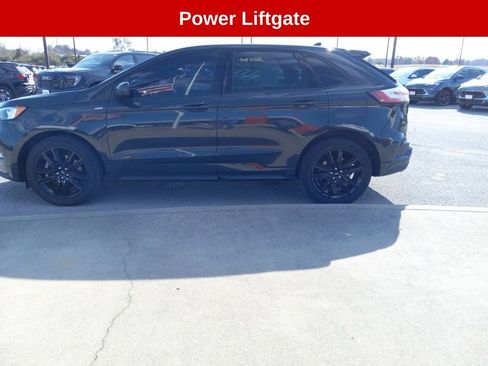 Used 2021 Ford Edge ST-Line w/ Cold Weather Package image 15