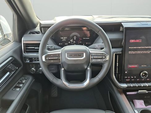 New 2026 GMC Yukon Denali image 24