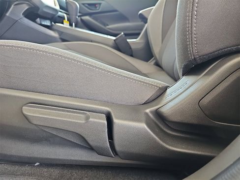 New 2025 Subaru Crosstrek 2.0i Premium image 29