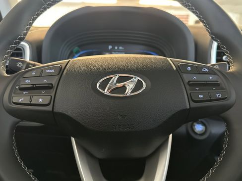 New 2026 Hyundai Venue SEL FWD image 23