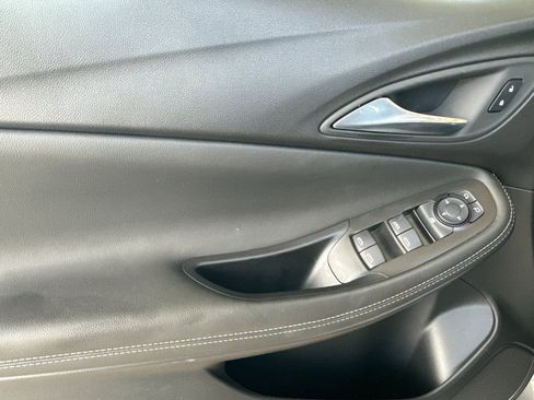 New 2025 Buick Encore GX Preferred image 11