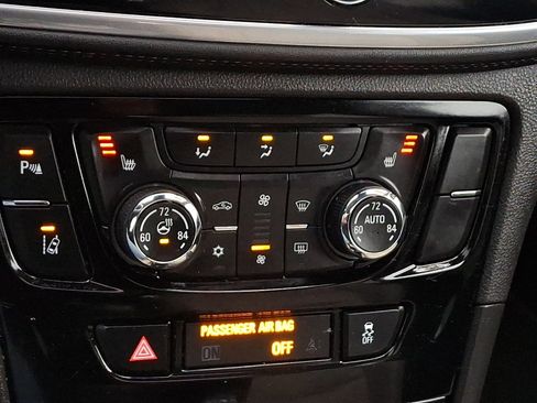 Used 2019 Buick Encore Essence w/ Experience Buick Package image 16