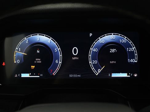 Used 2023 Jeep Grand Cherokee Altitude image 25