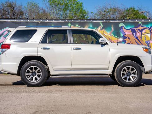 Used 2013 Toyota 4Runner Limited image 6