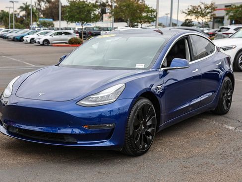 Used 2020 Tesla Model 3 Long Range AWD/4WD image 18