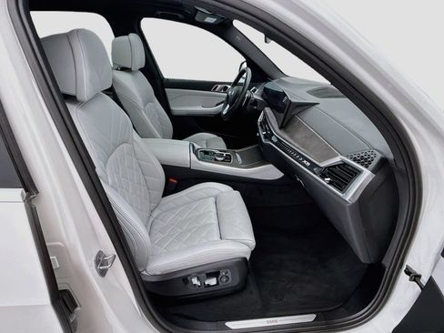 Certified 2024 BMW X5 sDrive40i w/ Parking Assistance Package RWD image 19