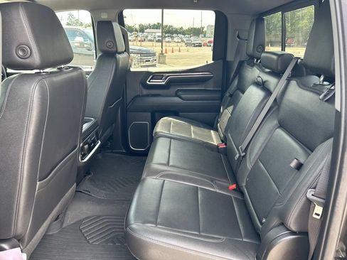 Used 2023 Chevrolet Silverado 1500 LTZ w/ LTZ Convenience Package II AWD/4WD image 25