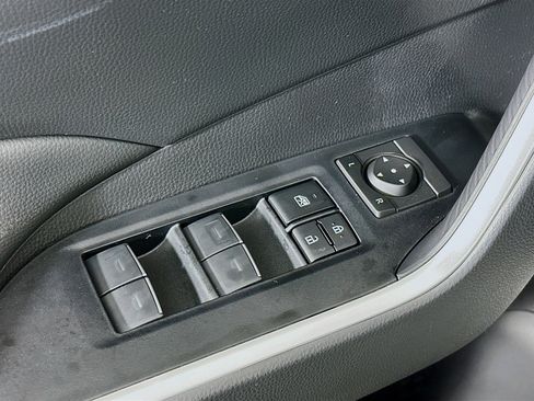 Used 2025 Toyota RAV4 XLE w/ Convenience Package image 15