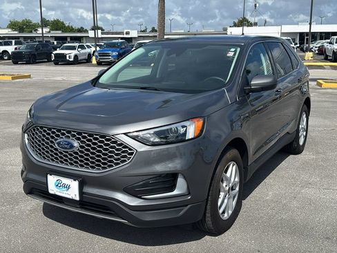 Used 2024 Ford Edge SEL AWD/4WD image 2