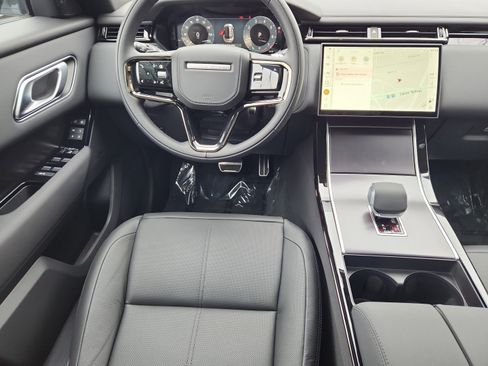 Used 2026 Land Rover Range Rover Velar Dynamic SE image 4