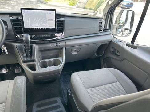 Used 2024 Ford Transit 350 XLT RWD image 11