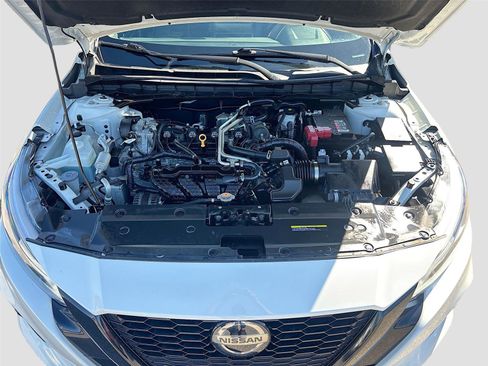 Used 2022 Nissan Altima 2.5 SR w/ Midnight Edition Package image 29