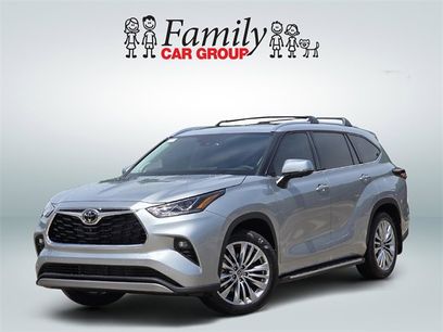 Certified 2025 Toyota Highlander Platinum