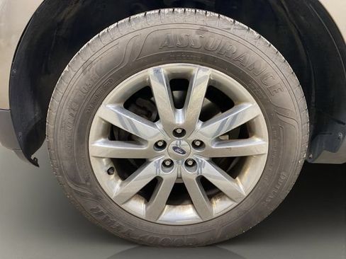 Used 2012 Ford Edge SEL AWD/4WD image 25