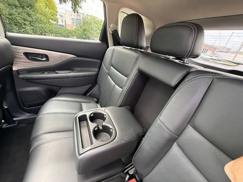 Used 2017 Nissan Murano Platinum w/ Platinum Technology Package AWD/4WD image 31