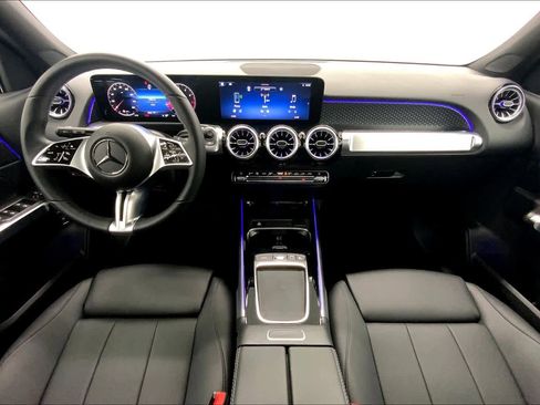 Used 2026 Mercedes-Benz GLB 250 image 18