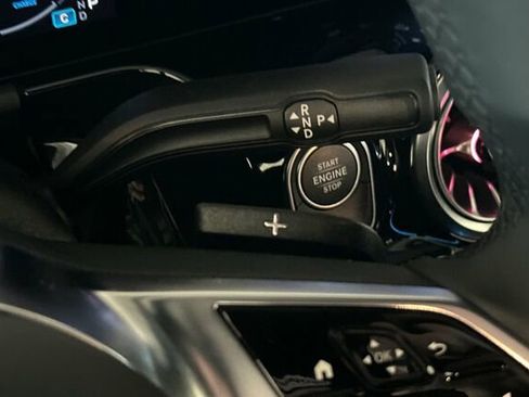 Certified 2025 Mercedes-Benz GLA 250 GLA 250 image 32