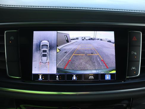 Used 2022 Buick Enclave Premium w/ Experience Buick Package image 25