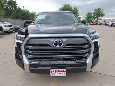 Used 2024 Toyota Tundra Limited AWD/4WD image 9